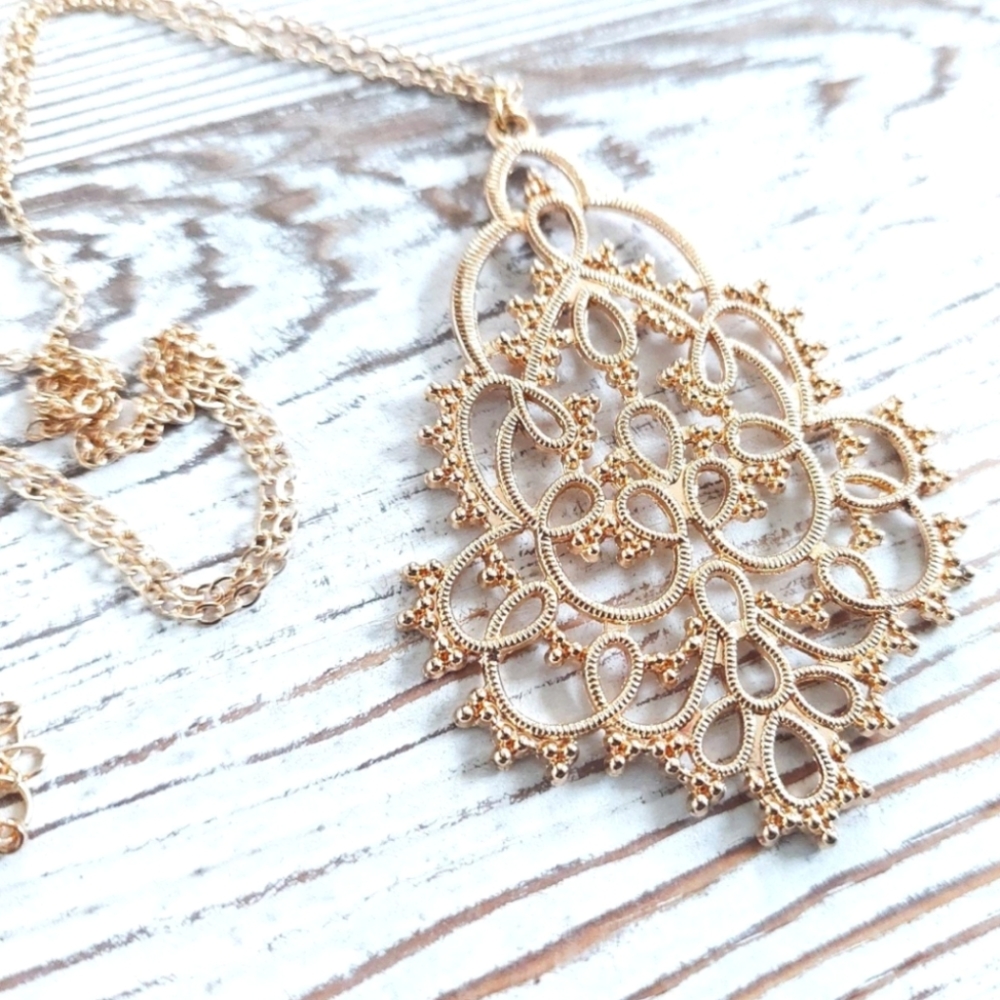 Natalie Necklace